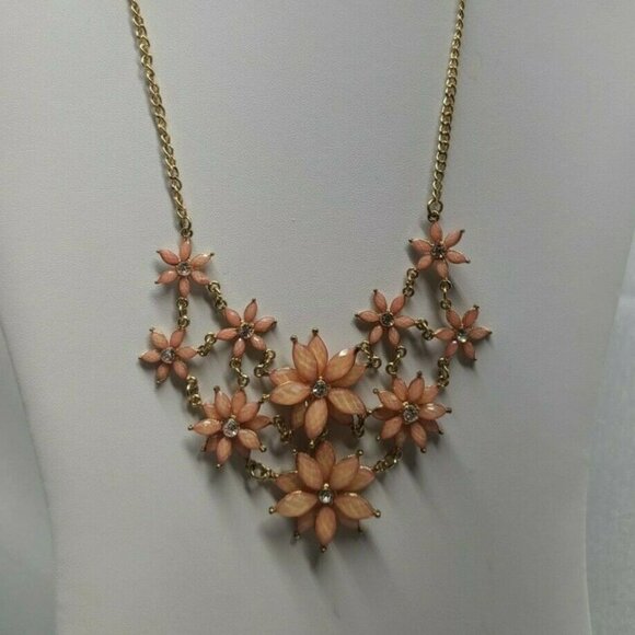 Sophia and Kate Peach Flower Necklace With Rhinest - Picture 2 of 3